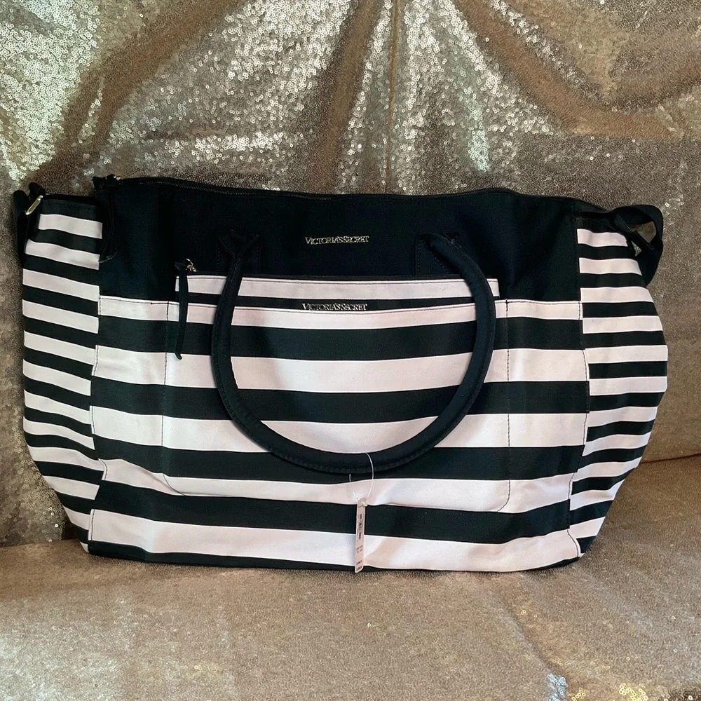 2PC Victoria’s Secret tote - Picture 8 of 12
